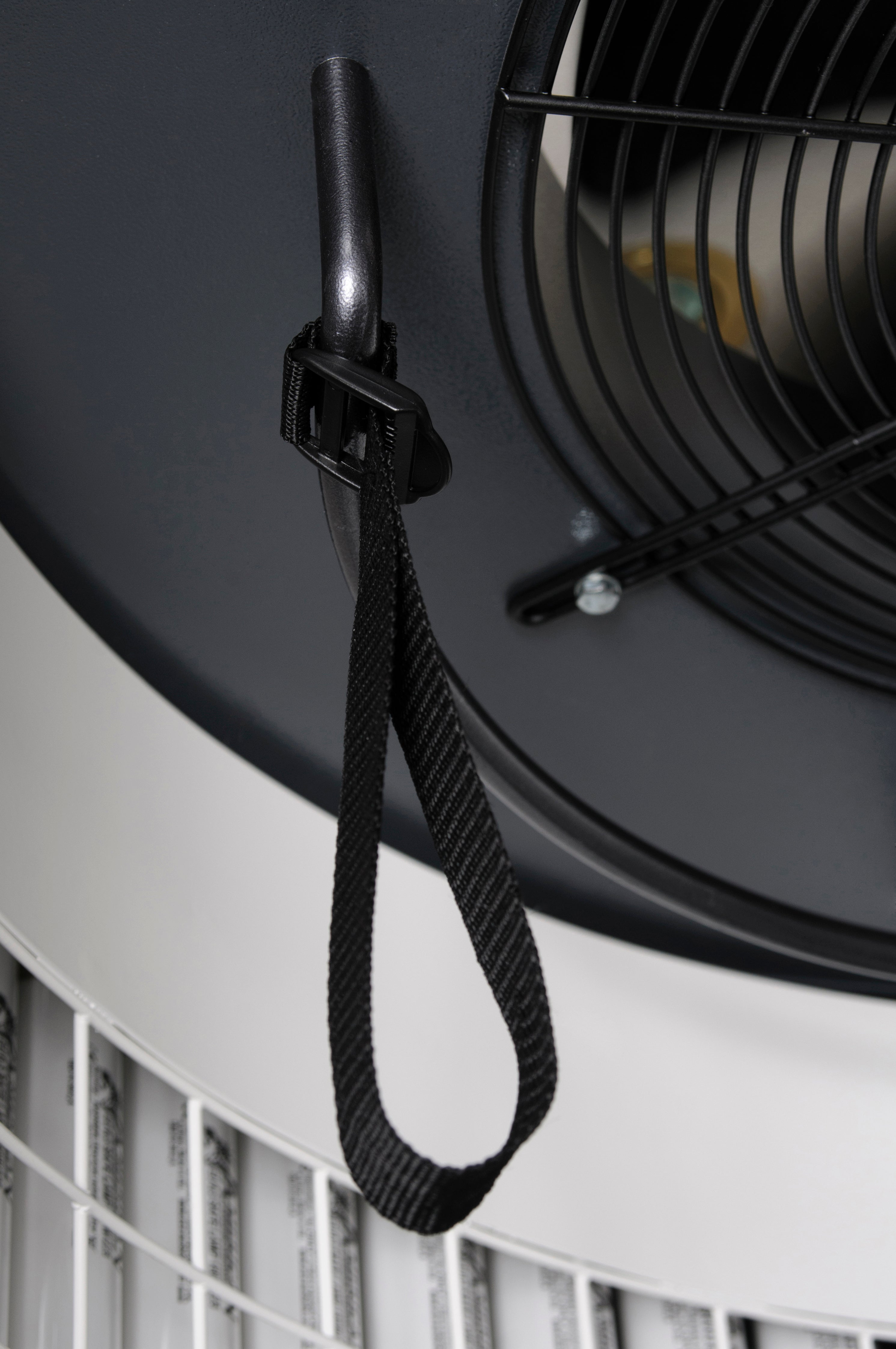 Vertical Handle Straps